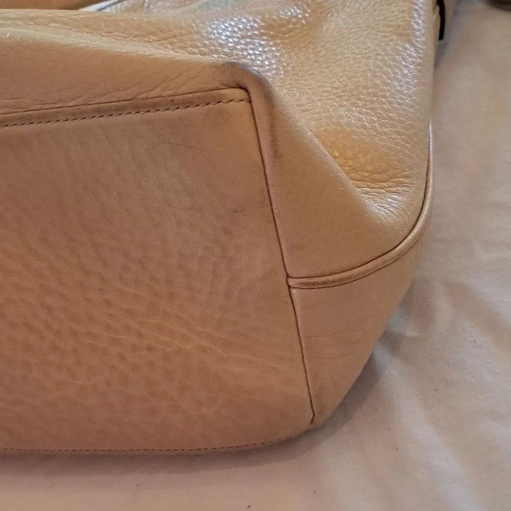 Coach Sarah Pebbled Leather Hobo in Yellow/Taupe - Picture 6 of 9